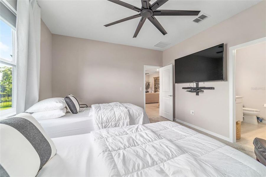 Furnished interior view inside a new home in Del Webb Stone Creek, Ocala (Image 33).