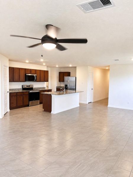 Image 25 of a home in .