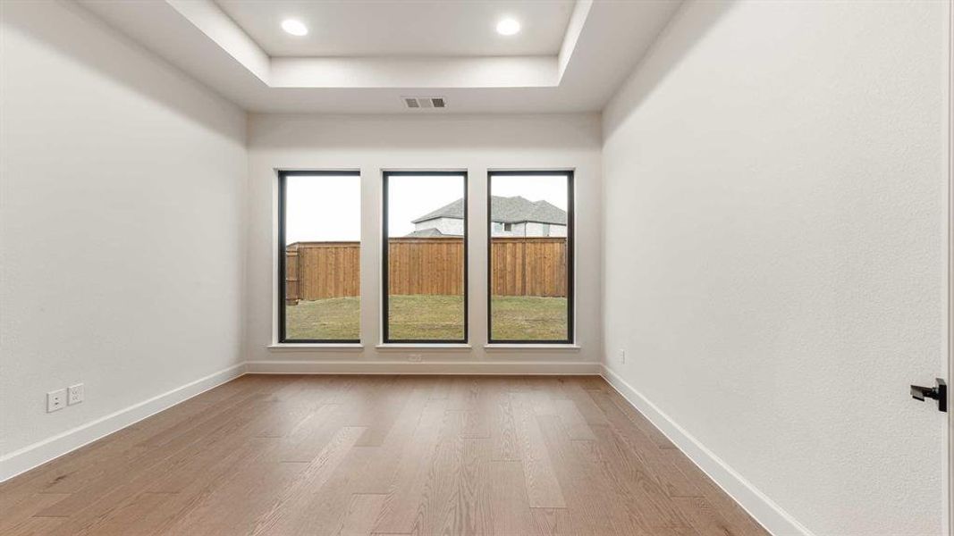 Spacious, unfurnished interior of a new home in Terraces, Rockwall (Image 22). Spacious, unfurnished interior of a new home in Terraces, Rockwall (Image 22).