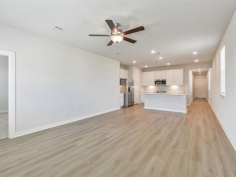 Spacious, unfurnished interior of a new home in Liberty Estates, Cleveland (Image 22).