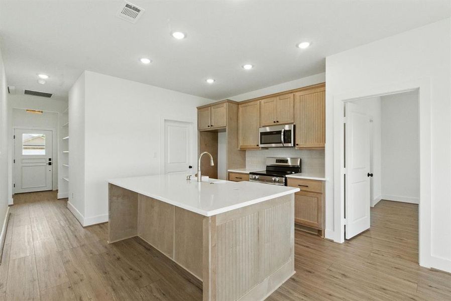 Image 27 of a home in .