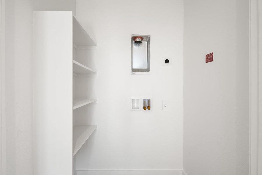 Images are for illustrative purposes only. Photos reflect a similar floor plan and are intended to convey the overall look and feel of the interiors.