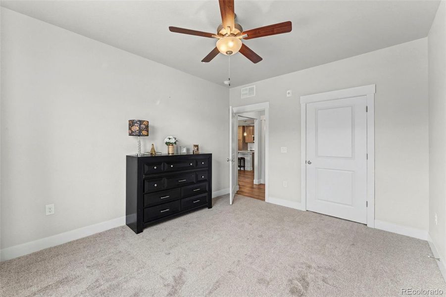 Furnished interior view inside a new home in , Longmont (Image 13).