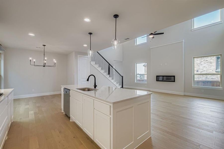 Furnished interior view inside a new home in Hillstead, Lavon (Image 6).