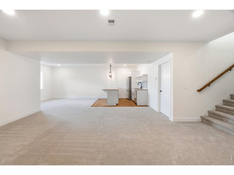 Spacious, unfurnished interior of a new home in , Windsor (Image 15).