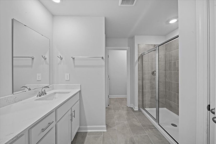 Furnished interior view inside a new home in Cedar Shoals – Heritage Collection, Piedmont (Image 9).