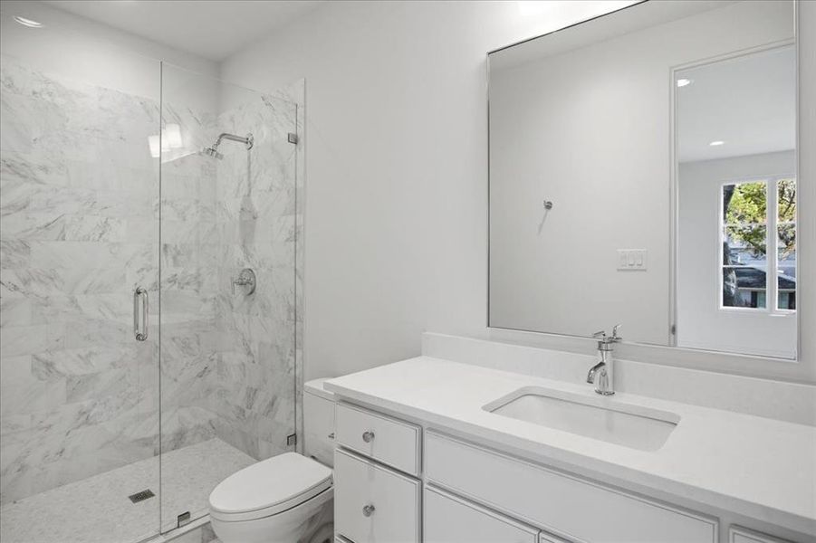 Furnished interior view inside a new home in , Dallas (Image 18).