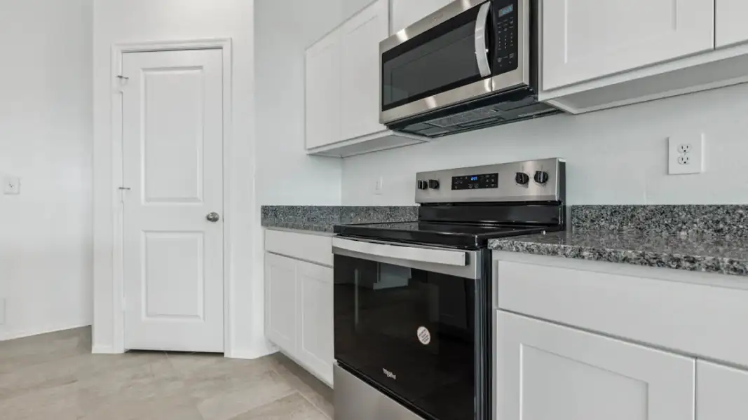 Furnished interior view inside a new home in Carlton Commons, Casa Grande (Image 7).
