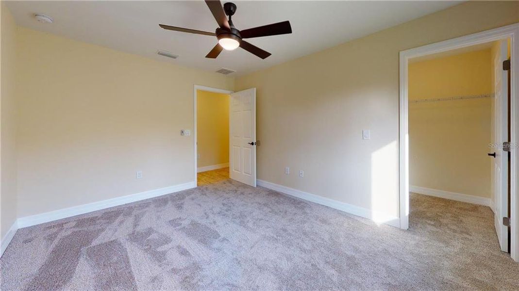 Spacious, unfurnished interior of a new home in , North Port (Image 38).
