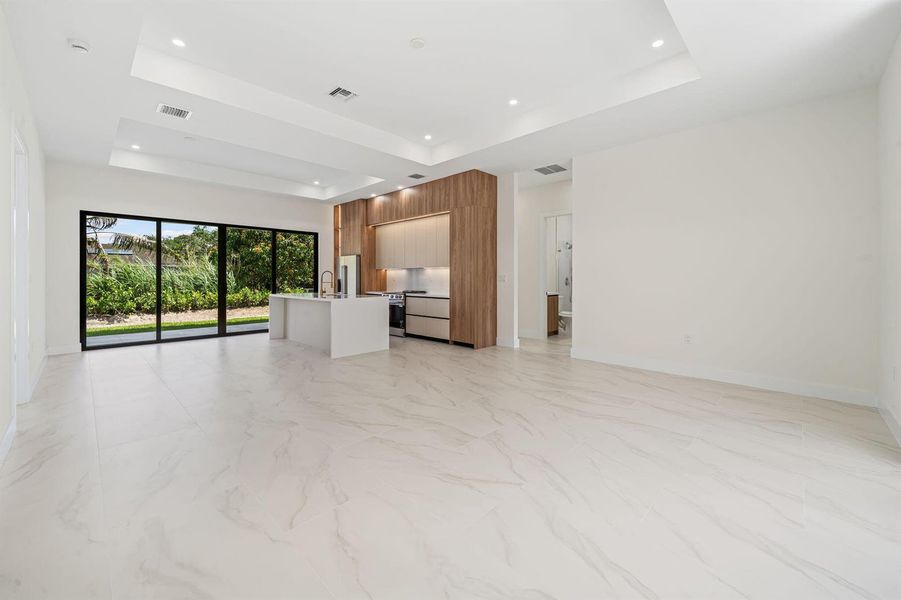 Living Room/Kitchen