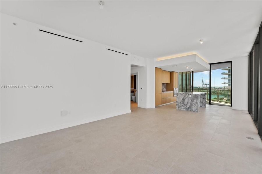 Spacious, unfurnished interior of a new home in Five Park, Miami Beach (Image 12). Spacious, unfurnished interior of a new home in Five Park, Miami Beach (Image 12).