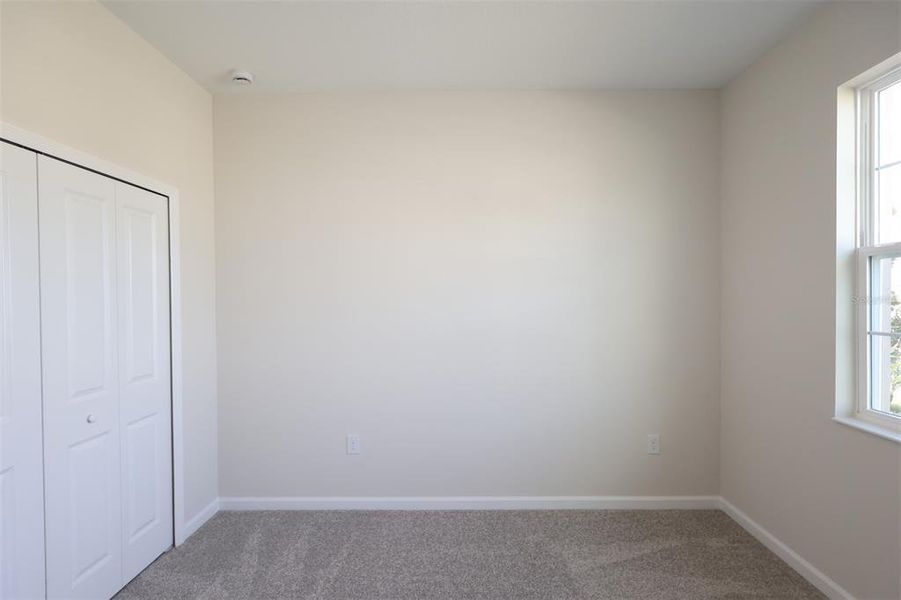 Spacious, unfurnished interior of a new home in Eden at Crossprairie, St. Cloud (Image 9).