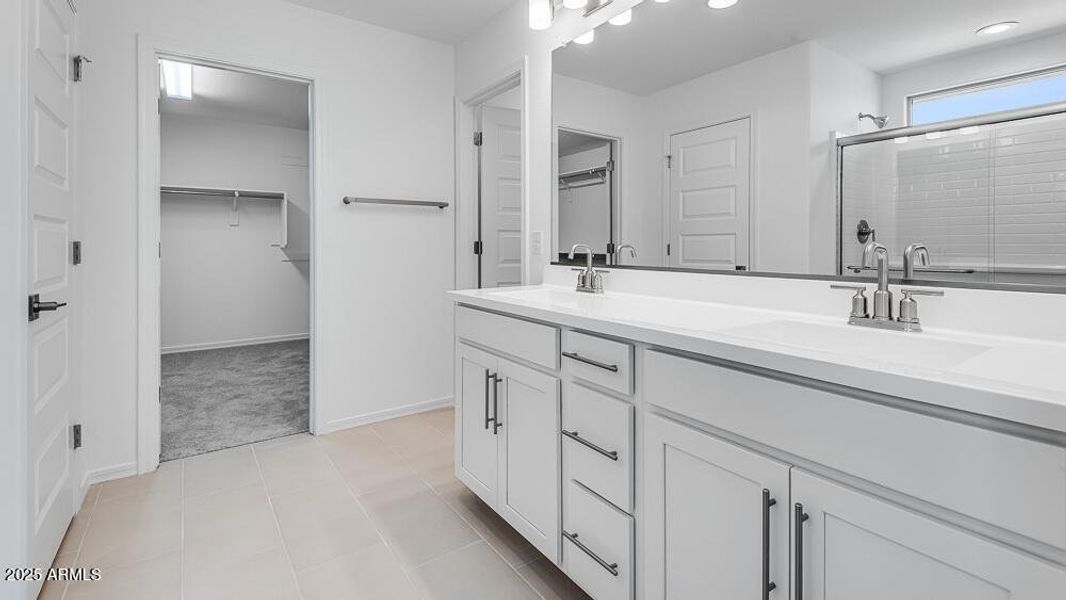 hj-az-phoenix-lucero-discovery-sienna-lo