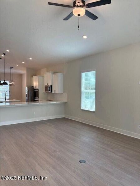Spacious, unfurnished interior of a new home in Stables at Cary Forest, Bryceville (Image 7).