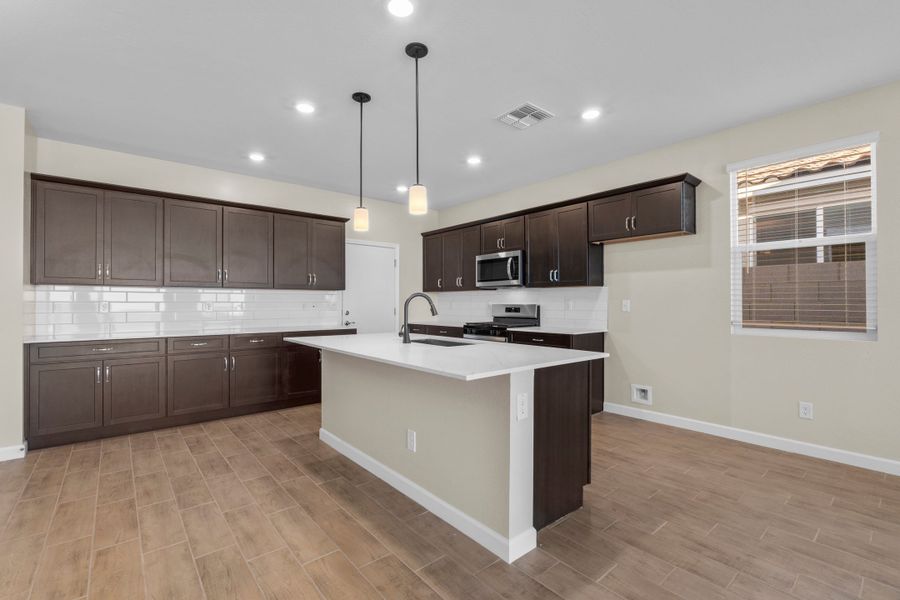 Surprise, AZ New Home. - Slide 5 Surprise, AZ New Home. - Slide 5