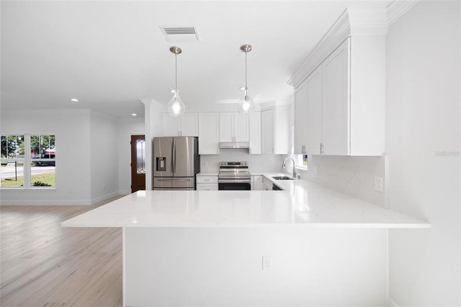 Furnished interior view inside a new home in , Plant City (Image 7).