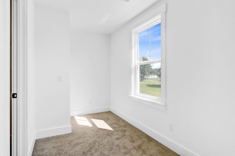 Spacious, unfurnished interior of a new home in , Charleston (Image 23).