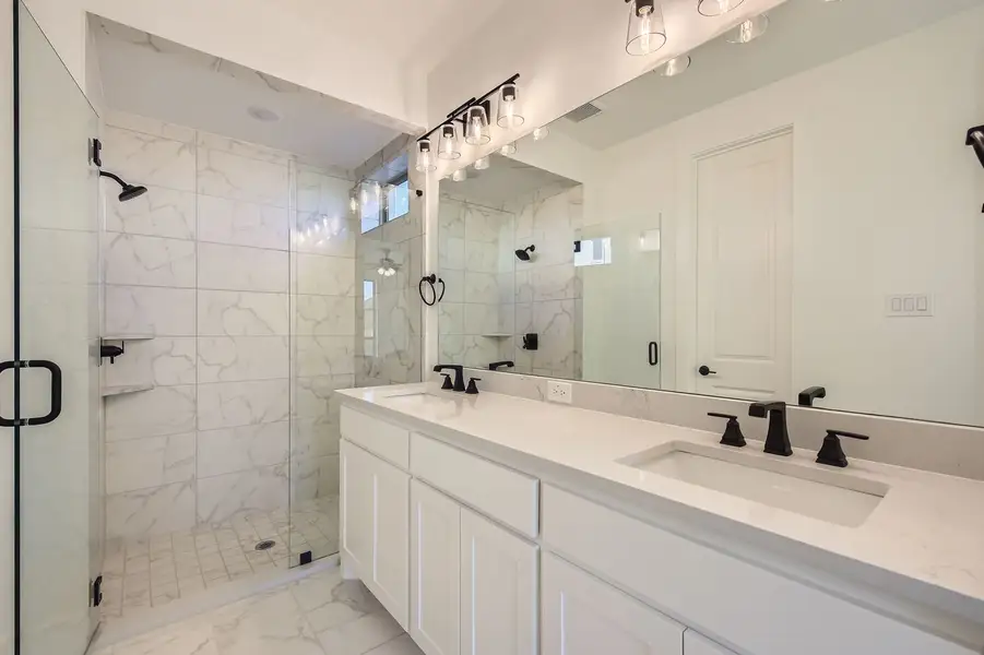 Plan 1453 Main Bathroom Representative Plan 1453 Main Bathroom Representative