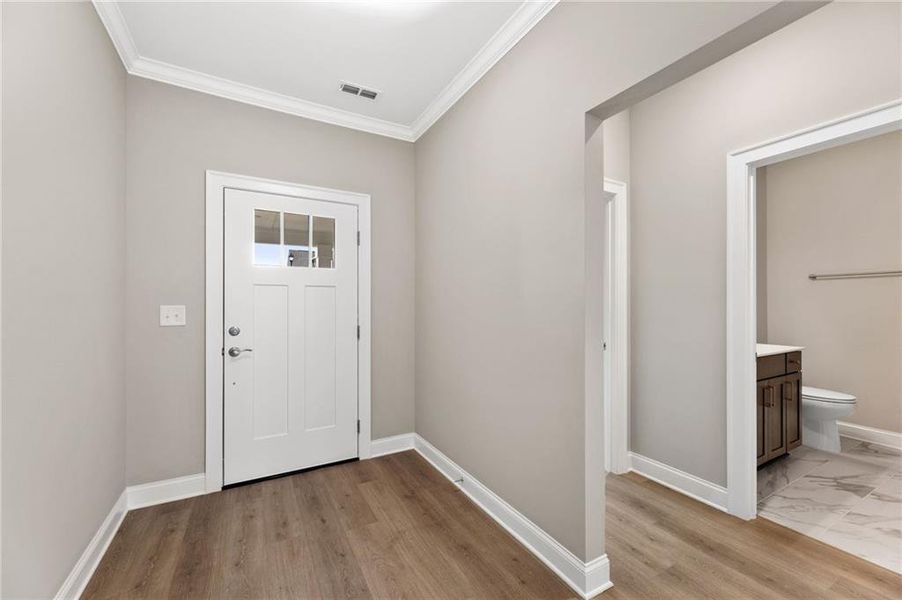 Spacious, unfurnished interior of a new home in The Courtyards at Bailey Farm, Dacula (Image 17).