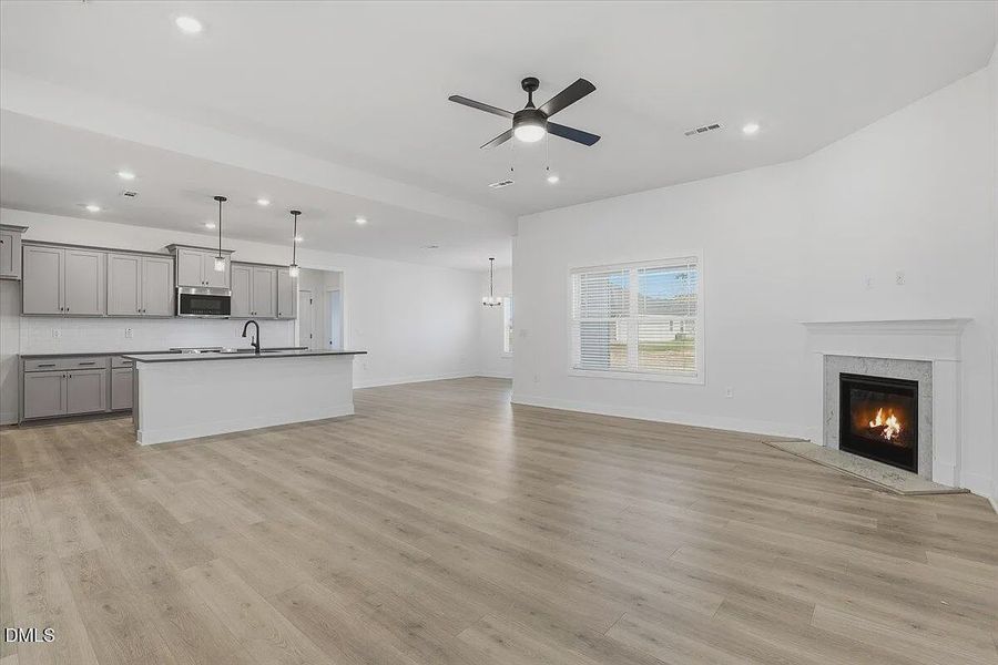 Spacious, unfurnished interior of a new home in Jackson Ridge, Pikeville (Image 18).