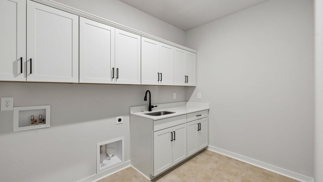 Furnished interior view inside a new home in Reserve at Hickory Ridge, Columbia (Image 19).