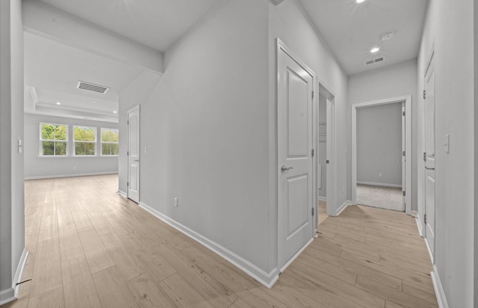 Spacious, unfurnished interior of a new home in Sweetwater Hills, Moore (Image 20). Spacious, unfurnished interior of a new home in Sweetwater Hills, Moore (Image 20).