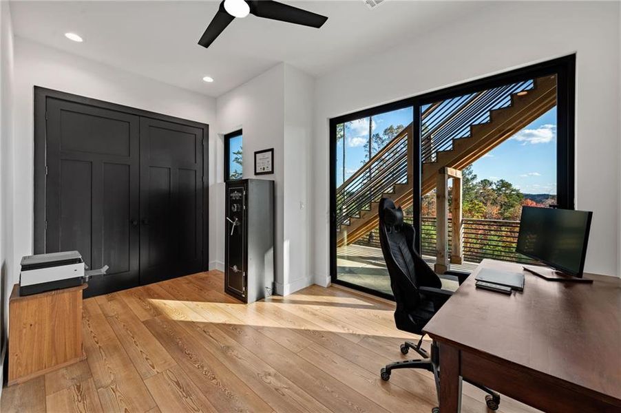 Furnished interior view inside a new home in , Ellijay (Image 15).