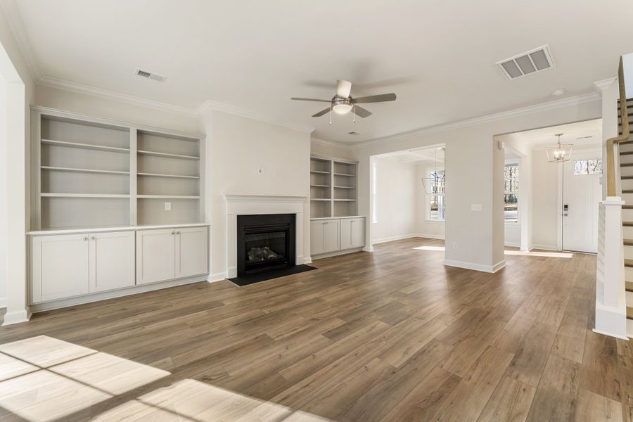 Spacious, unfurnished interior of a new home in Windsor Forest, Anderson (Image 17).