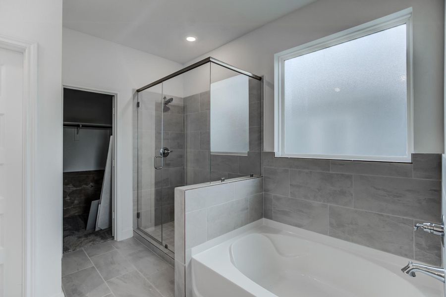 Furnished interior view inside a new home in Townsen Landing, Humble (Image 10).