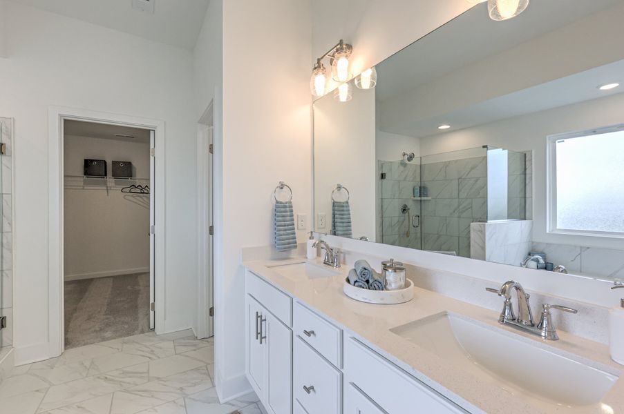 *Photo of example Model Home. Selections and finishes may vary. *Photo of example Model Home. Selections and finishes may vary.