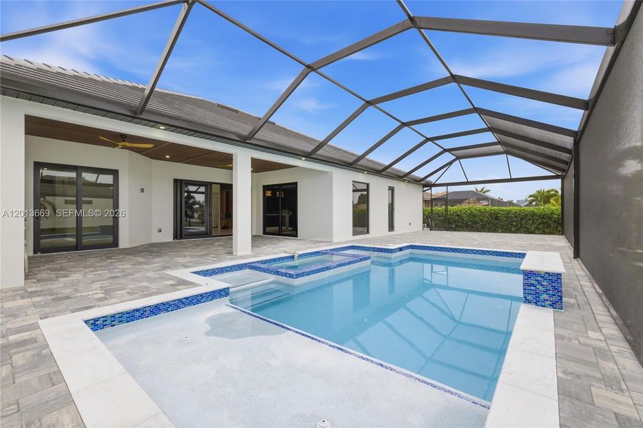 Exterior details and patio area of a home in , Cape Coral (Image 4).