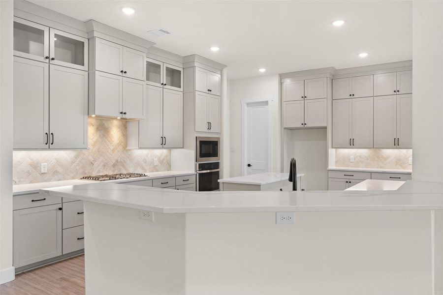 Furnished interior view inside a new home in , Iola (Image 7).