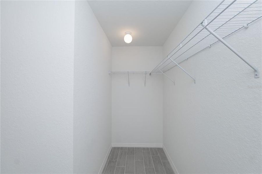 Spacious, unfurnished interior of a new home in , Frostproof (Image 16).