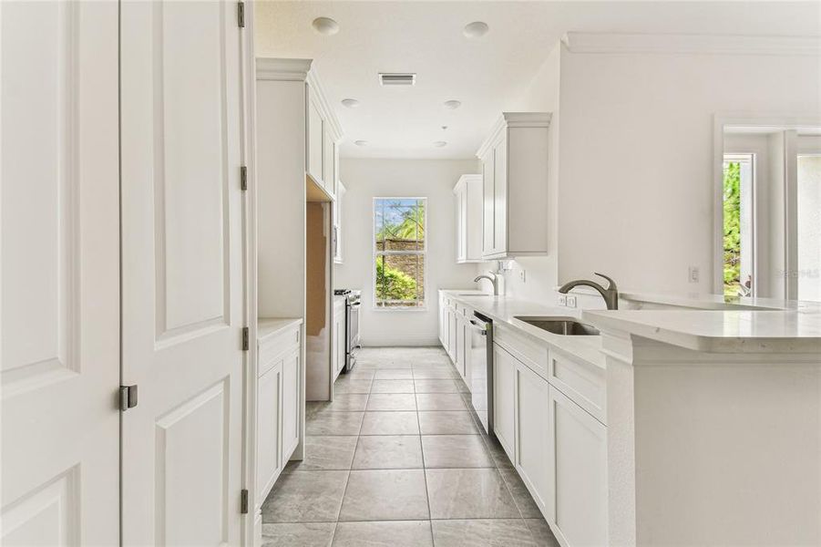 Furnished interior view inside a new home in , Lakewood Ranch (Image 6).