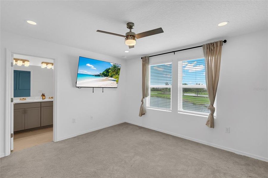 Spacious, unfurnished interior of a new home in , Sarasota (Image 30). Spacious, unfurnished interior of a new home in , Sarasota (Image 30).