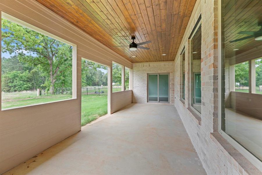 Exterior details and patio area of a home in , Lindale (Image 29).