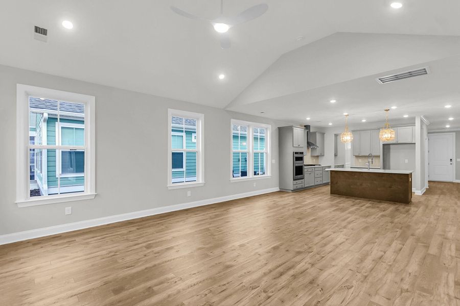 Spacious, unfurnished interior of a new home in Cherrywood Estates, Summerville (Image 33). Spacious, unfurnished interior of a new home in Cherrywood Estates, Summerville (Image 33).