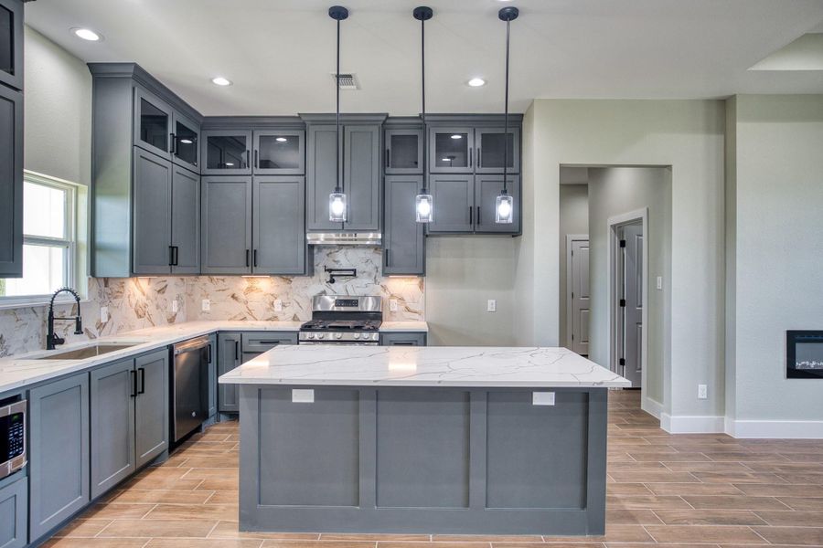 Furnished interior view inside a new home in , Angleton (Image 10).