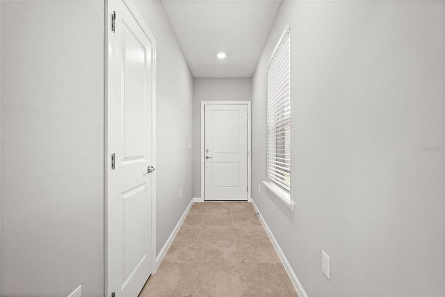 Spacious, unfurnished interior of a new home in , Punta Gorda (Image 32).