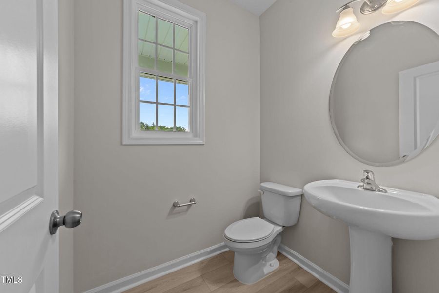 Picture for reference only.