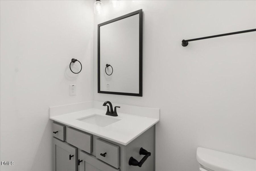 26-107 Manchester Ct-26