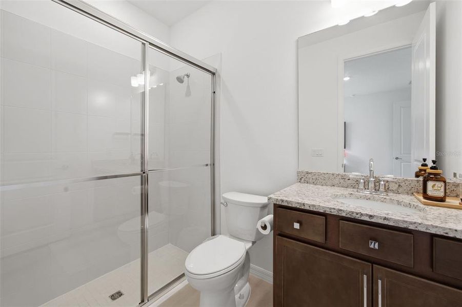 Furnished interior view inside a new home in , Bradenton (Image 28).