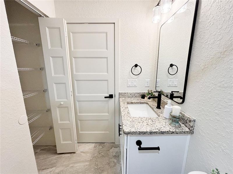 Furnished interior view inside a new home in , Dunnellon (Image 33).