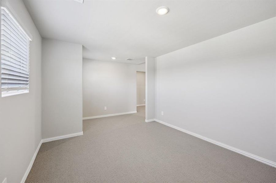 Photo is not of the actual home, but is an inspirational photo of builder’s model home and may depict options, furnishings, and/or decorator features that are not included. Photo is not of the actual home, but is an inspirational photo of builder’s model home and may depict options, furnishings, and/or decorator features that are not included.