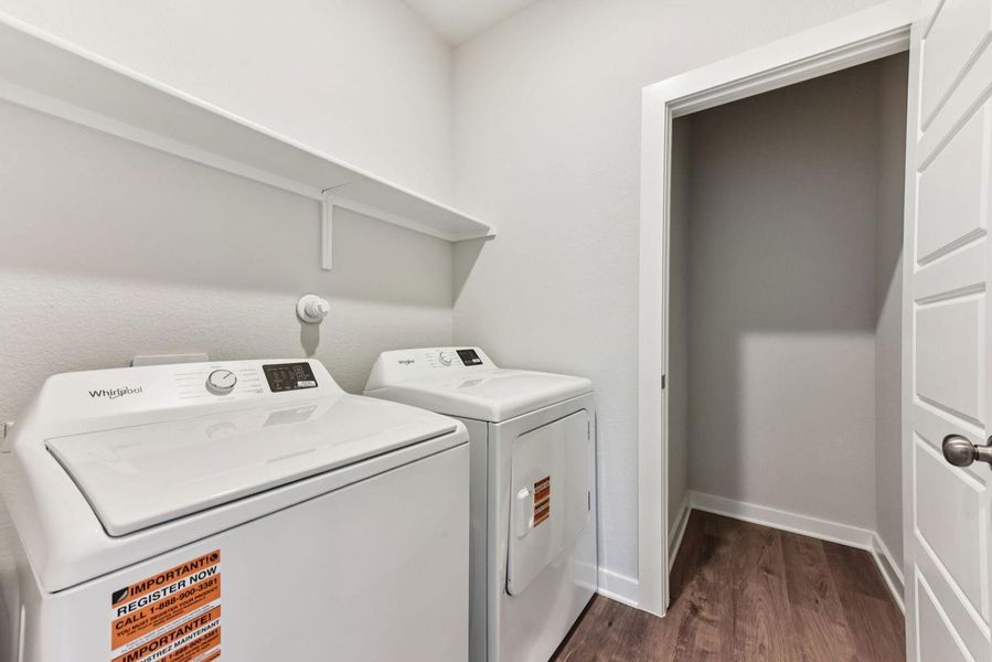 Close-up of interior finishes inside a home in The Glen at Stallion Run, Buda (Image 18).