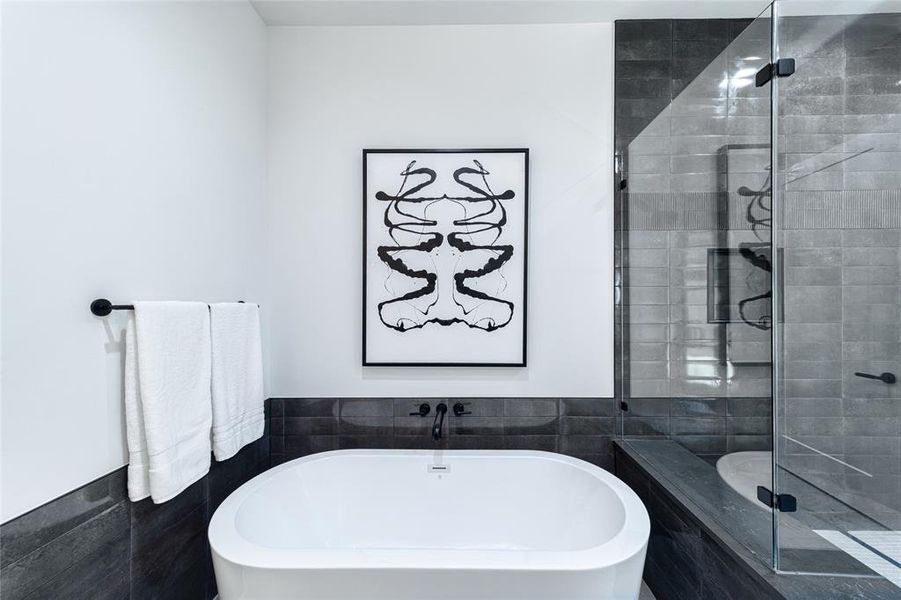 Furnished interior view inside a new home in , Dallas (Image 19). Furnished interior view inside a new home in , Dallas (Image 19).