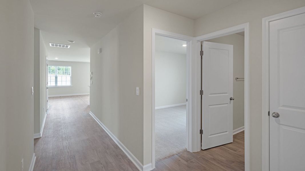 Spacious, unfurnished interior of a new home in Aspen Place, Thomasville (Image 12).