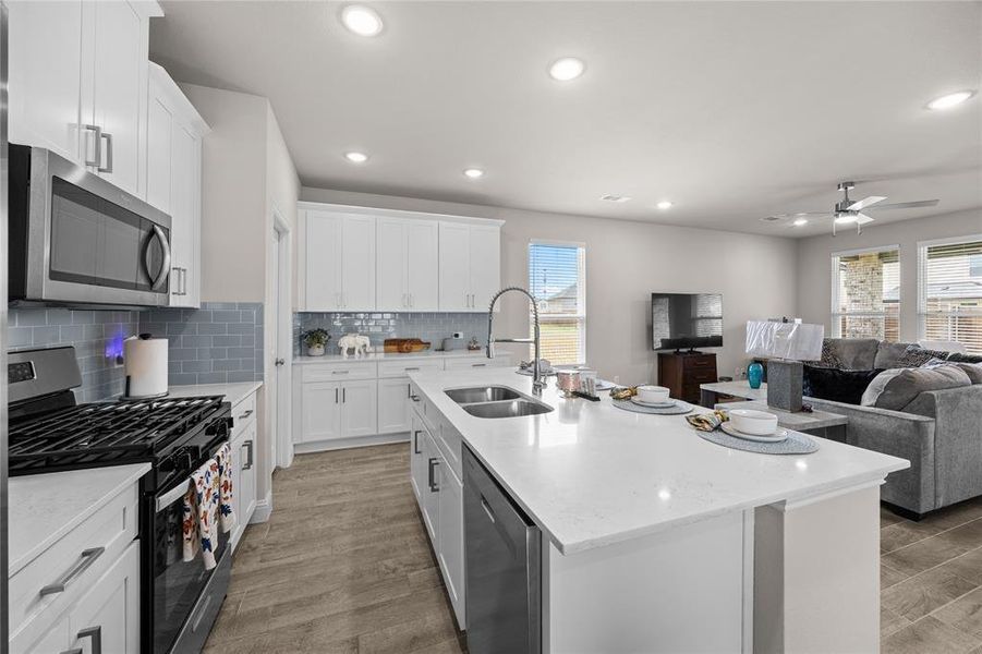 Furnished interior view inside a new home in Santorini, Seagoville (Image 11).