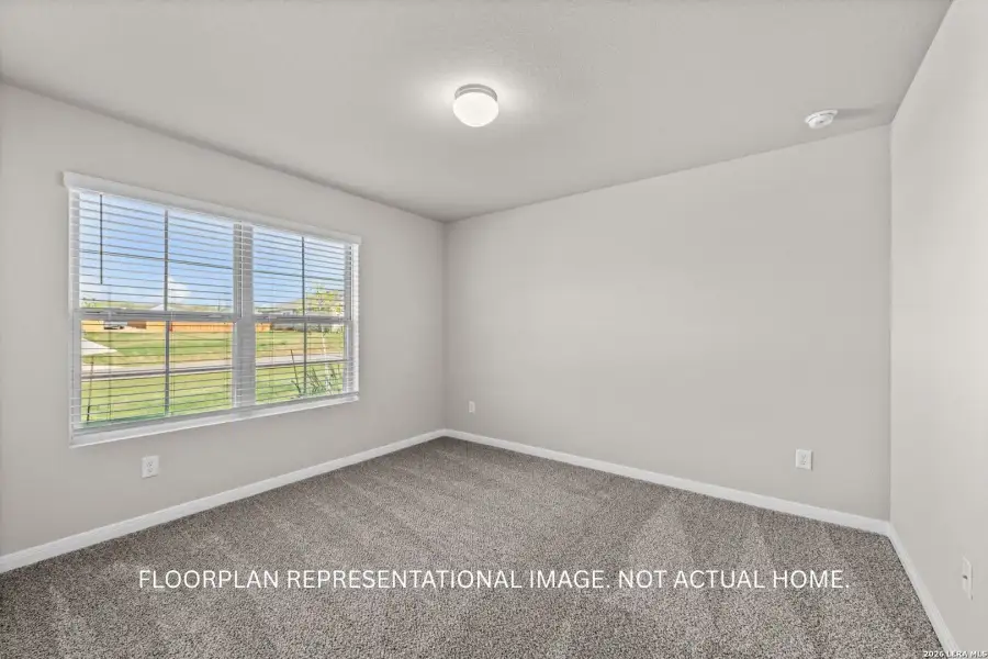 Spacious, unfurnished interior of a new home in High Branch, San Marcos (Image 10).