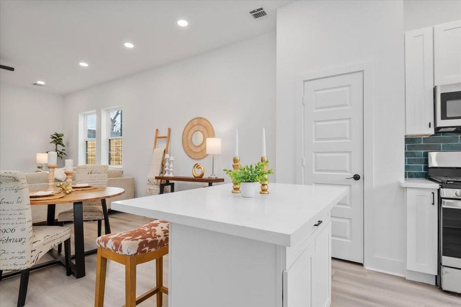 Furnished interior view inside a new home in , Houston (Image 9).